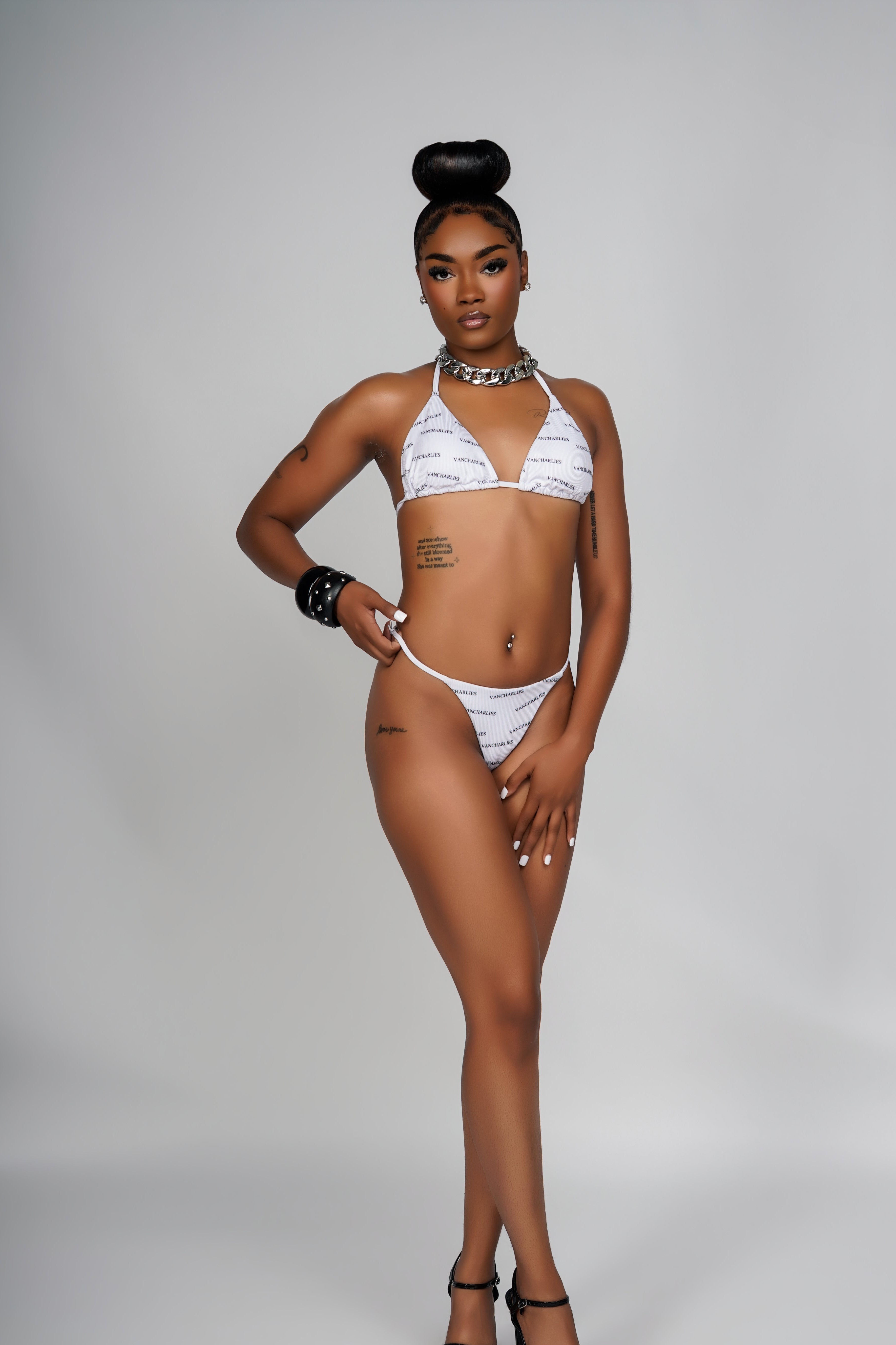VanCharlies Lifestyle Set